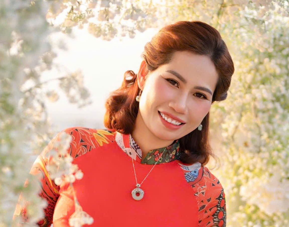 Chị Nguyễn Thị Hoa